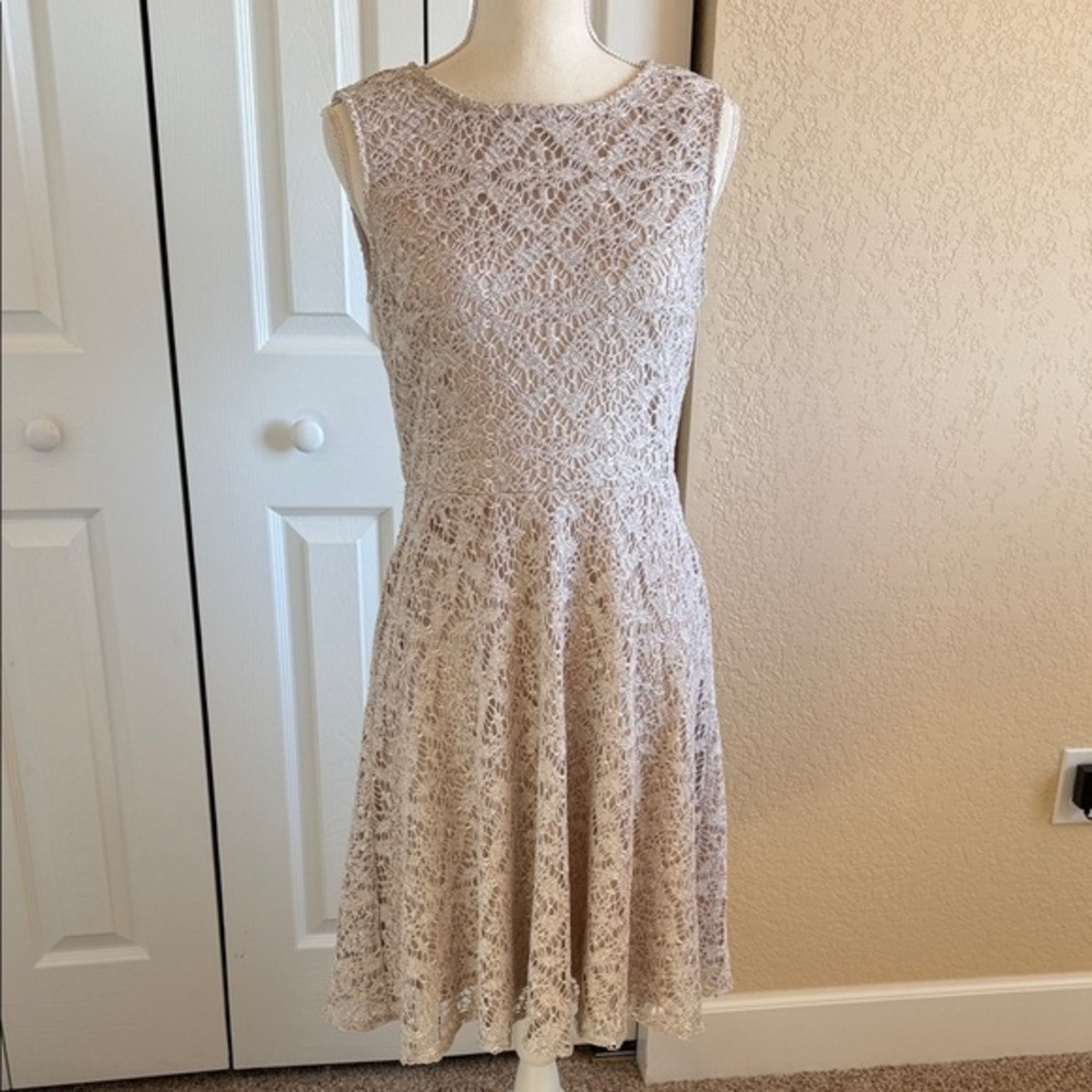 London Times Lace Midi Dress in Cream